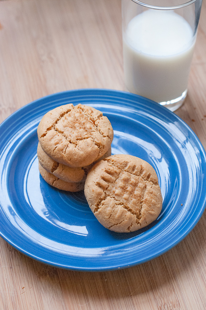 Coconut Flour Peanut Butter Cookies
 peanut butter cookies with coconut flour recipe