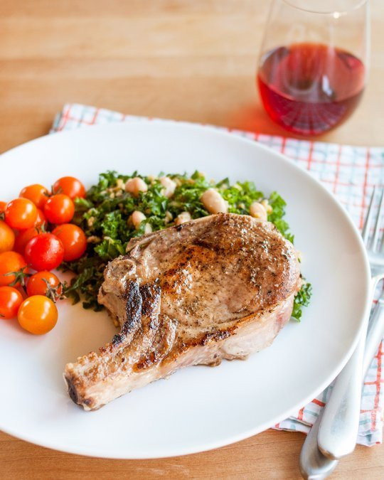 Cook Pork Chops In Oven
 How to Cook Tender & Juicy Pork Chops in the Oven