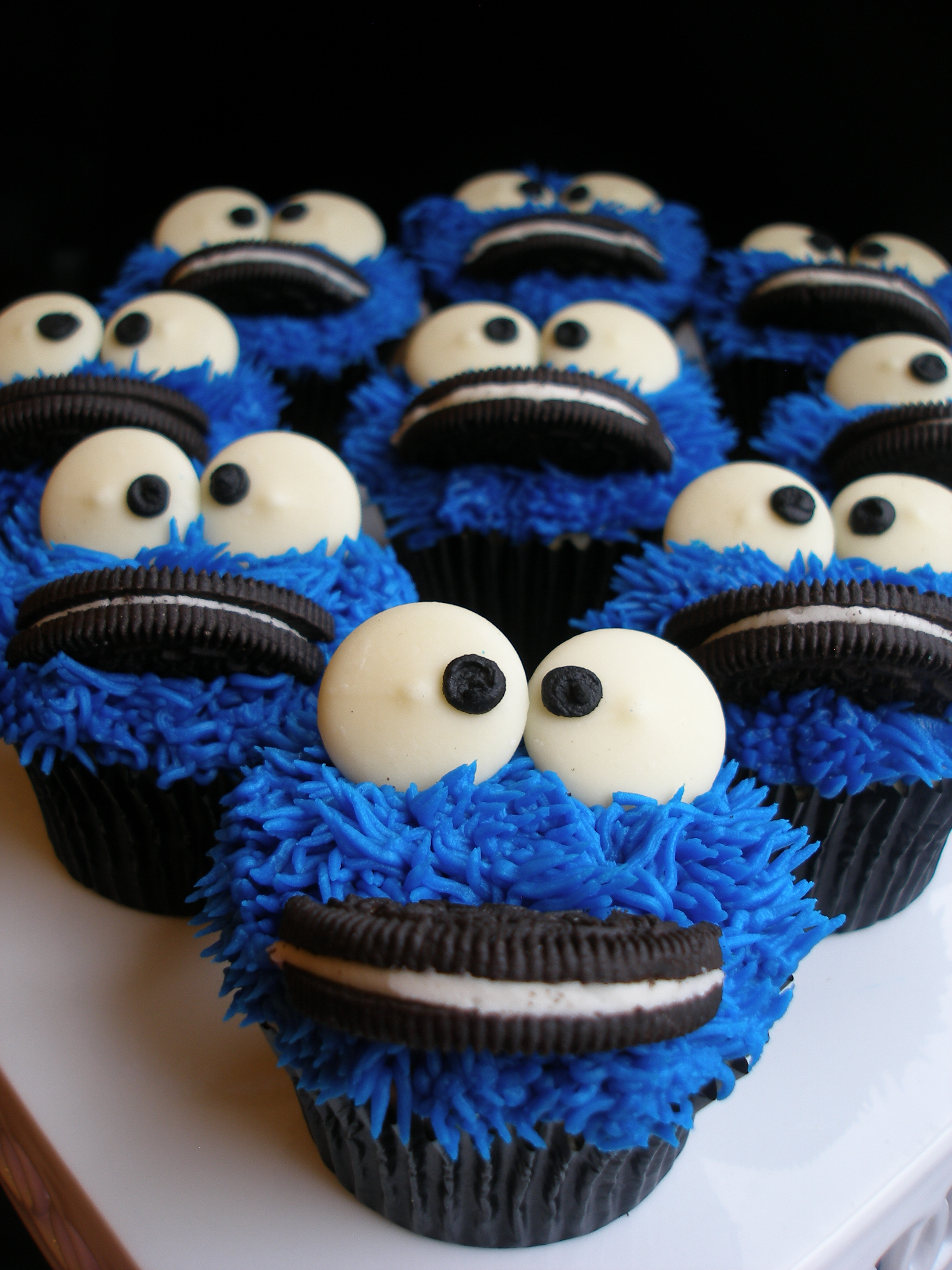 Cookie Monster Cupcakes
 DivaLicious Desserts