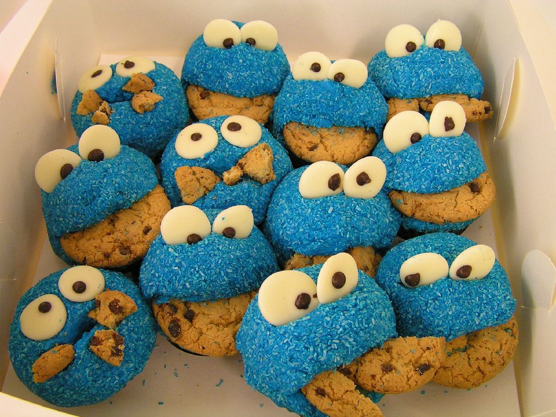 Cookie Monster Cupcakes
 Cookie Monster cupcakes