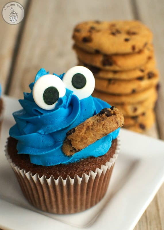 Cookie Monster Cupcakes
 Cookie Monster Cupcakes