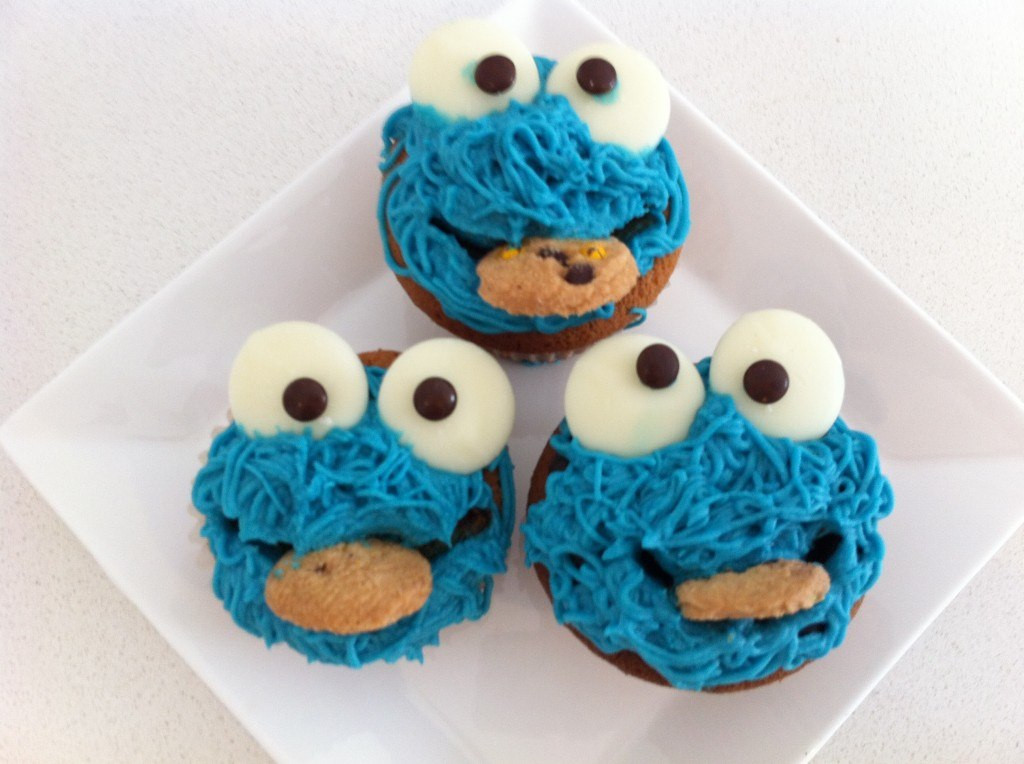 Cookie Monster Cupcakes
 HowToCookThat Cakes Dessert & Chocolate