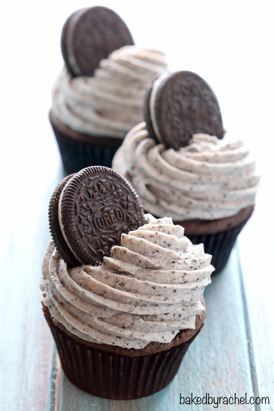 Cookies And Cream Cupcakes
 Chocolate Cookies and Cream Cupcakes