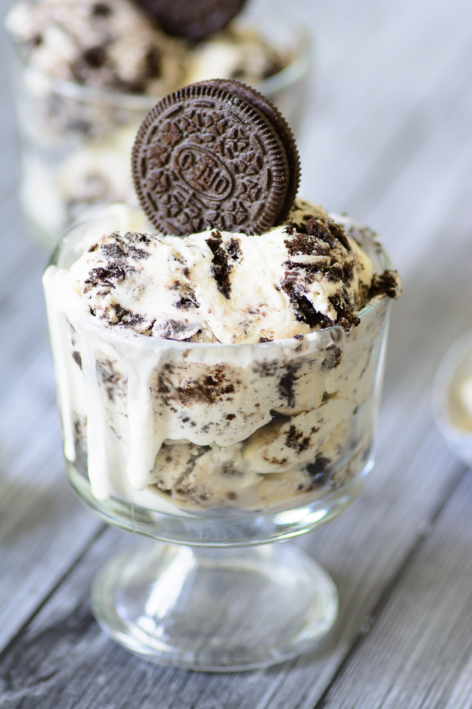 Cookies And Cream Ice Cream Recipe
 No Churn 3 Ingre nt Cookies n Cream Ice Cream Almost