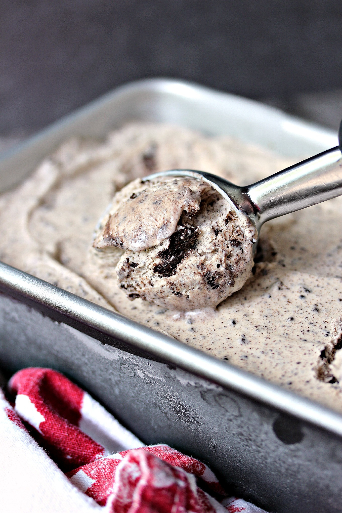 Cookies And Cream Ice Cream Recipe
 No Churn Cookies and Cream Ice Cream