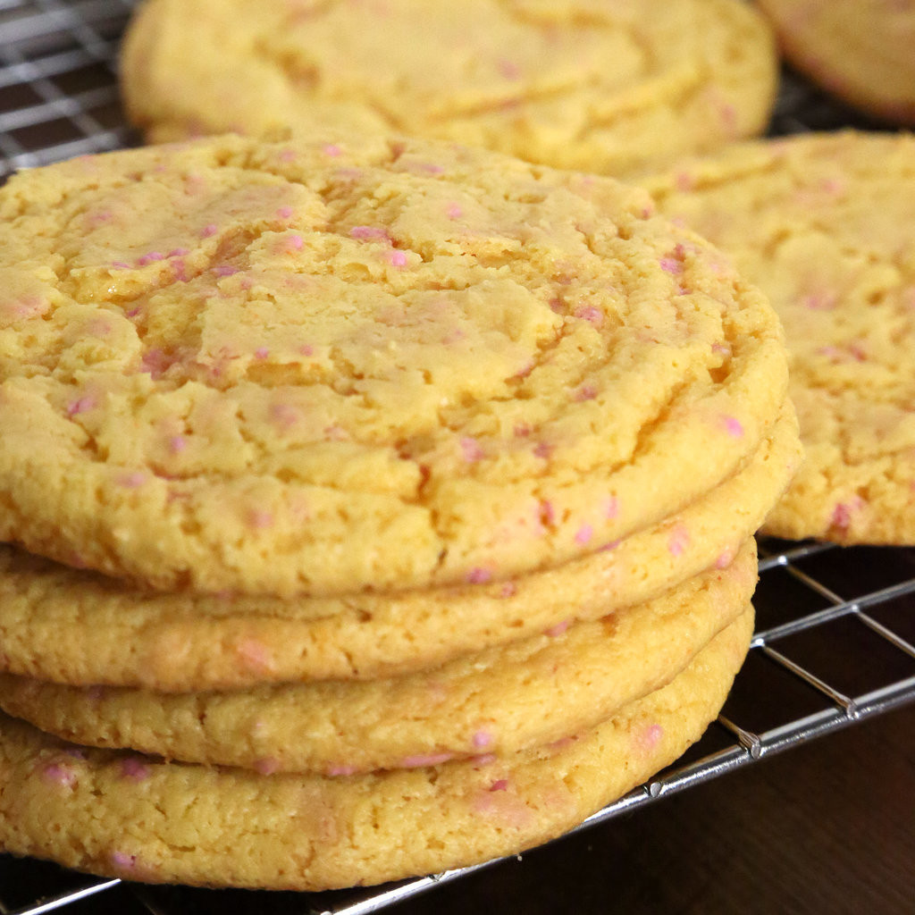 Cookies Made With Cake Mix
 Cake Mix Cookie Recipe