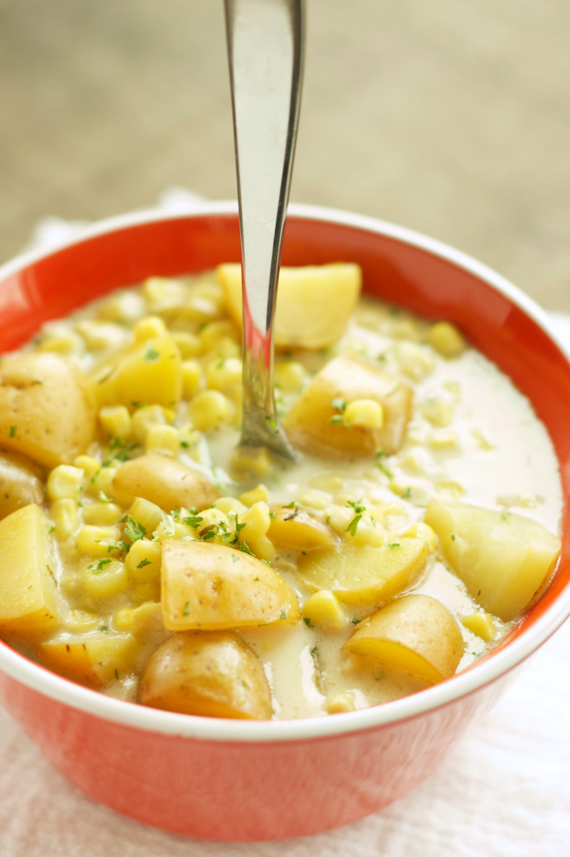 Corn And Potato Chowder
 Slow Cooker Corn and Potato Chowder