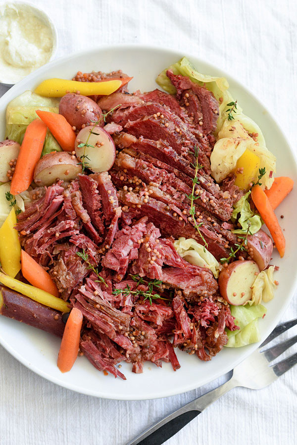 Corned Beef Cabbage
 Slow Cooker Corned Beef and Cabbage