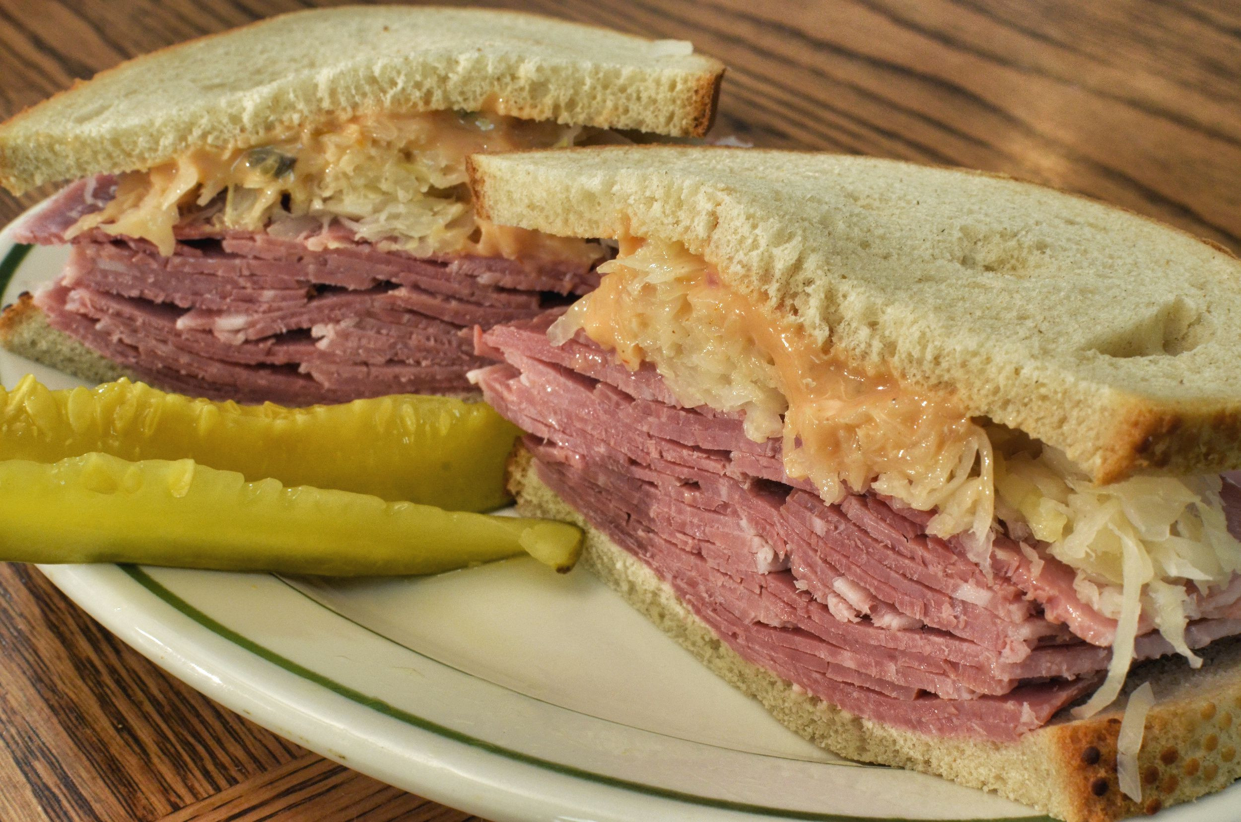 Corned Beef Sandwiches
 Danilo s Corned Beef Sandwich Recipe