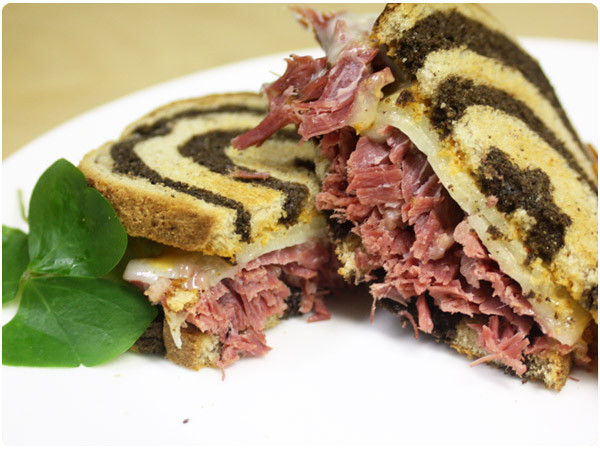 Corned Beef Sandwiches
 Slow Cooker Corned Beef Sandwiches