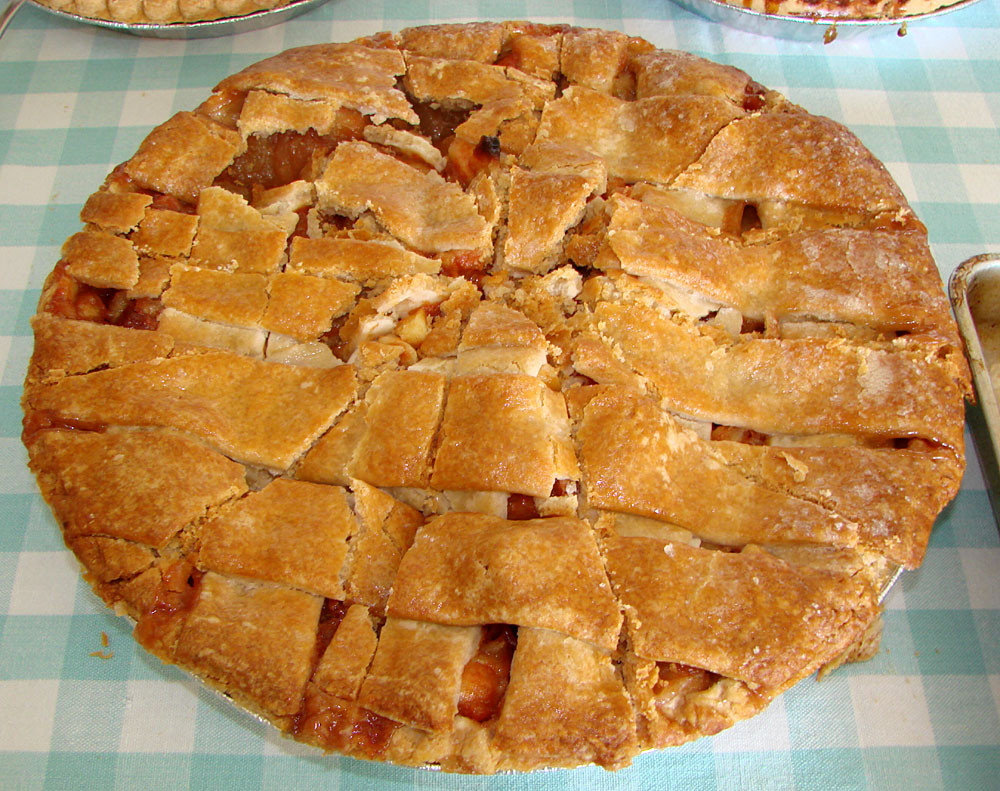 Costco Apple Pie
 Hawaii Prince Hotel Thanksgiving To Go – Tasty Island