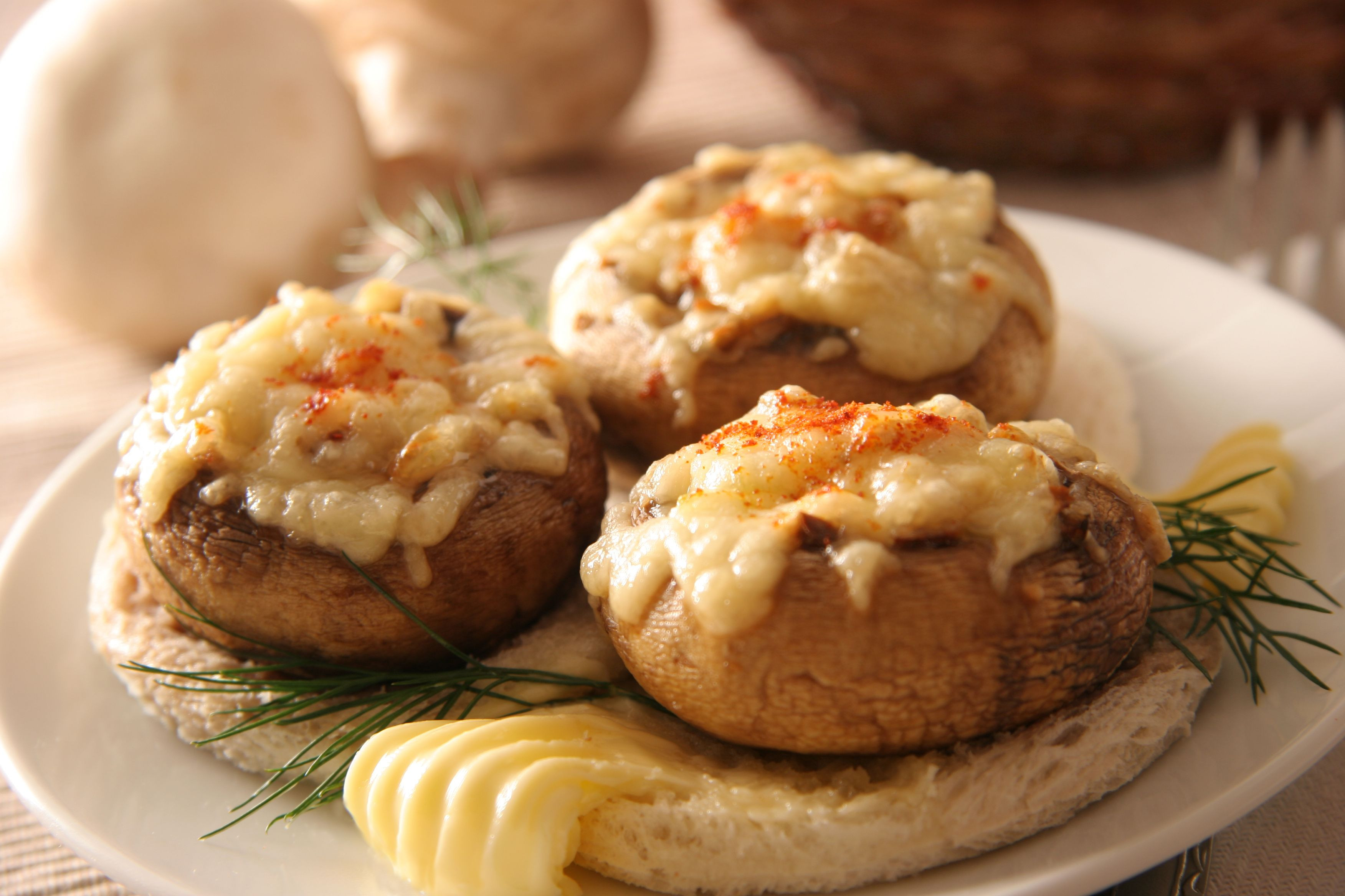 Crab Stuffed Mushroom Recipe
 Carefree Cocktail Party Tips and Recipes