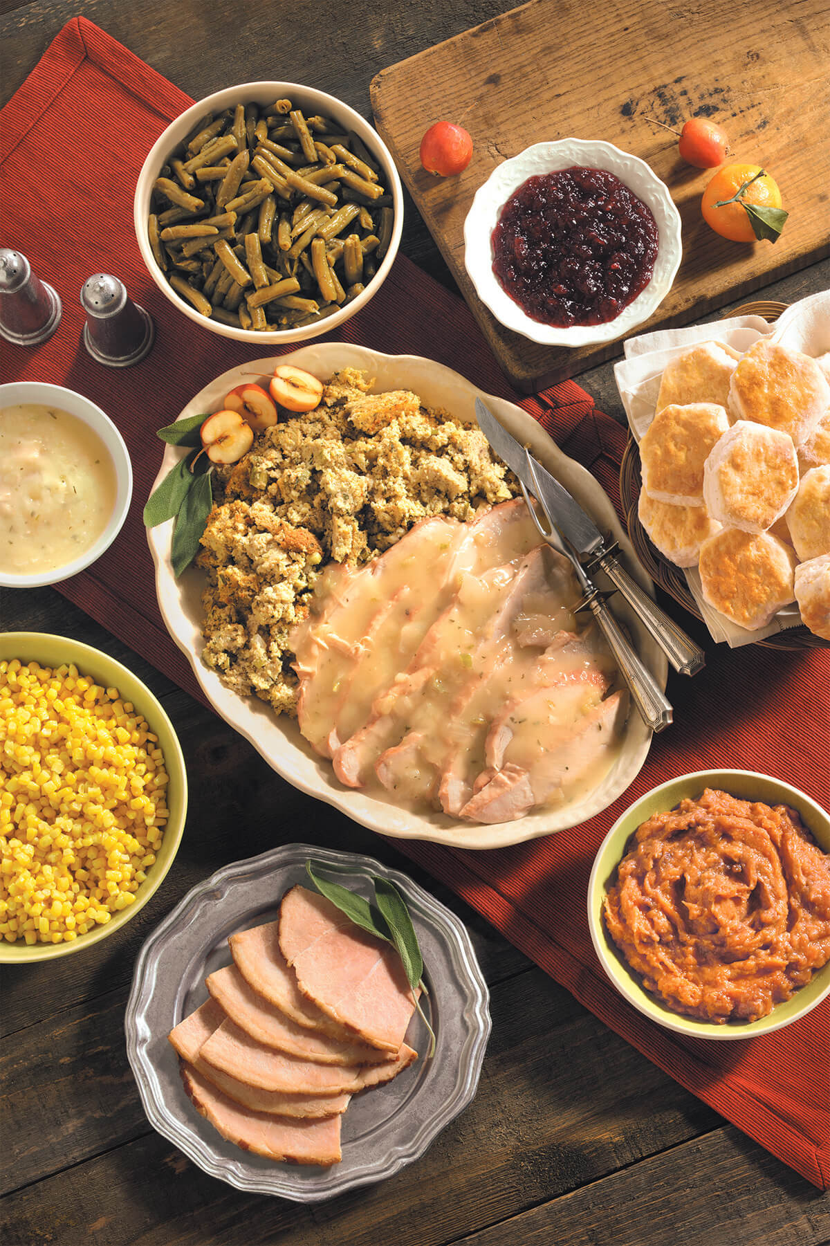 Cracker Barrel Christmas Dinner
 Cracker Barrel to Serve 1 4 Million Meals This