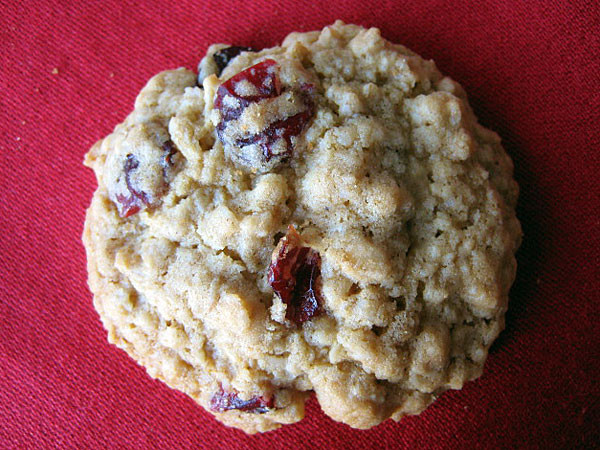 Cranberry Oatmeal Cookies
 Oatmeal Cranberry Cookies Recipe