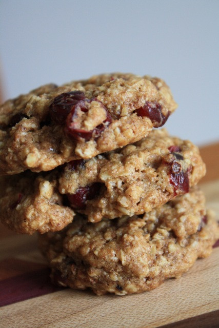 Cranberry Oatmeal Cookies
 The Traveling Spoon Oatmeal Cranberry Cookies e Cookie