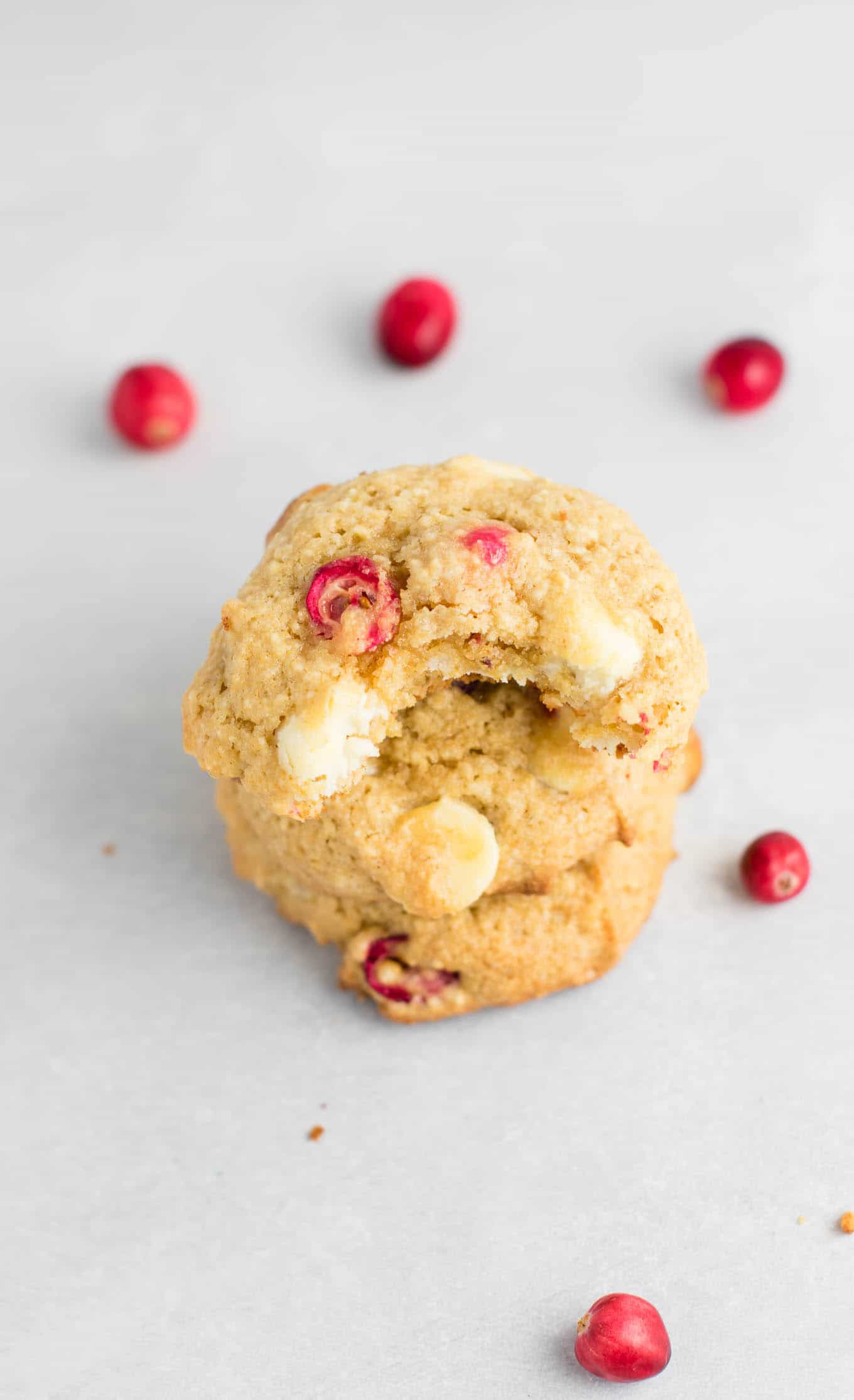 Cranberry White Chocolate Chip Cookies
 Cranberry White Chocolate Chip Cookies with fresh