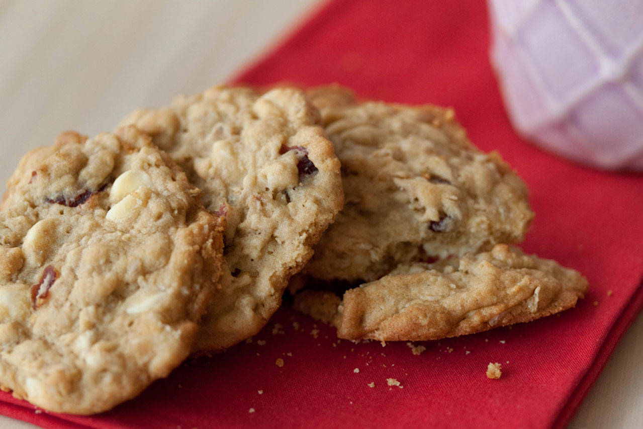 Cranberry White Chocolate Chip Cookies
 Cranberry White Chocolate Chip Cookies