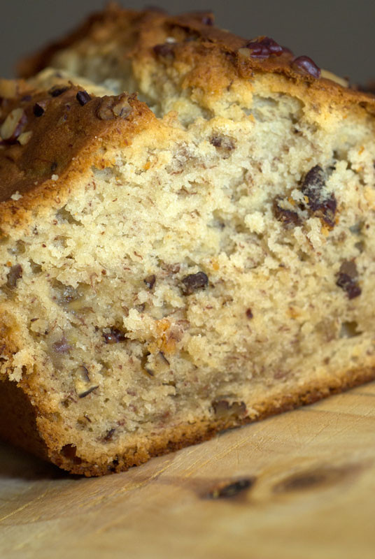 Cream Cheese Banana Nut Bread
 Sugar & Spice by Celeste Cream Cheese Banana Nut Bread