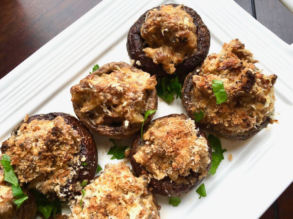 Cream Cheese Stuffed Mushrooms
 Stuffed Mushrooms with Sausage and Cream Cheese Zesty