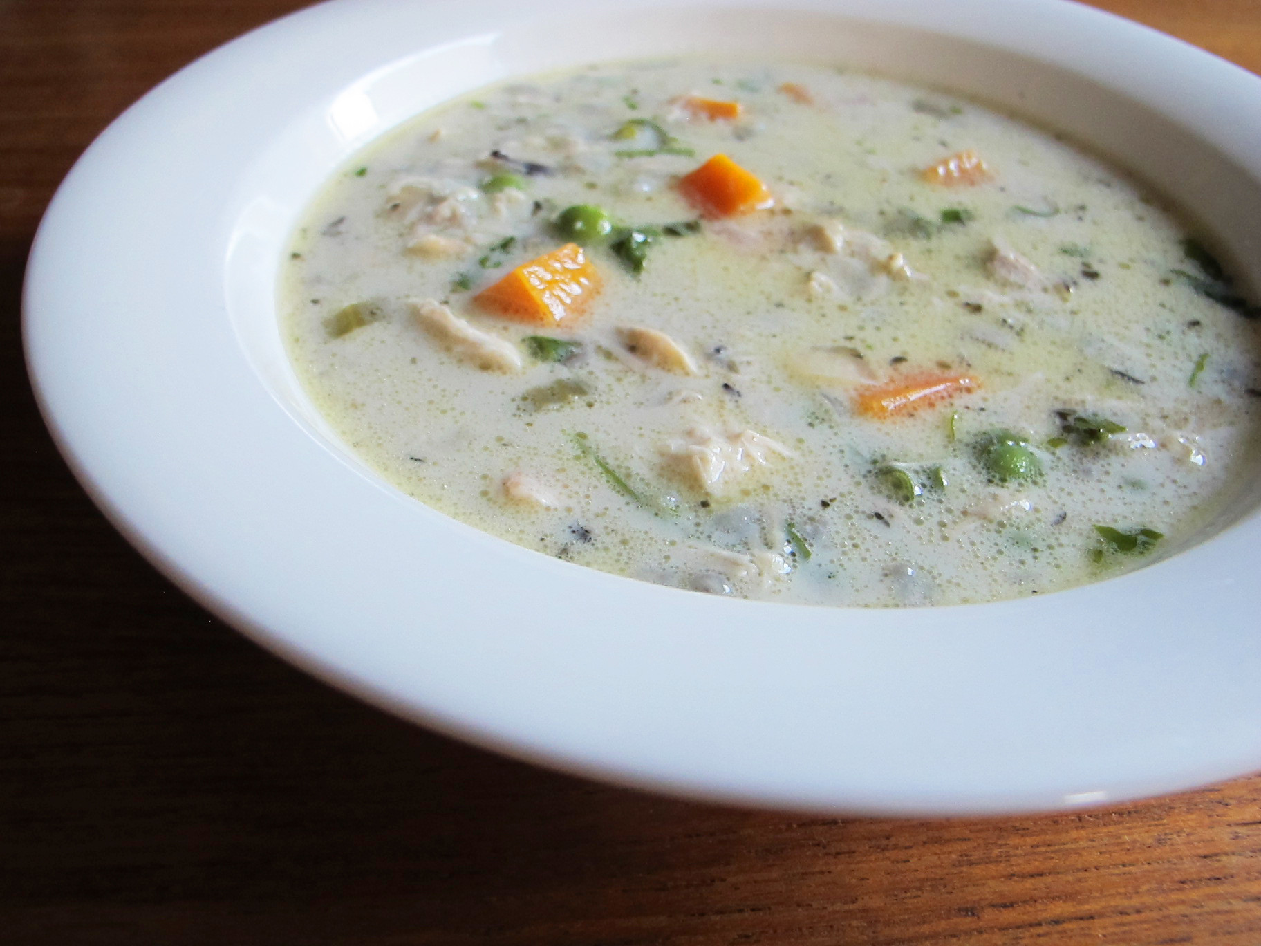 Creamy Chicken Wild Rice Soup
 Slow cooker creamy chicken and wild rice soup