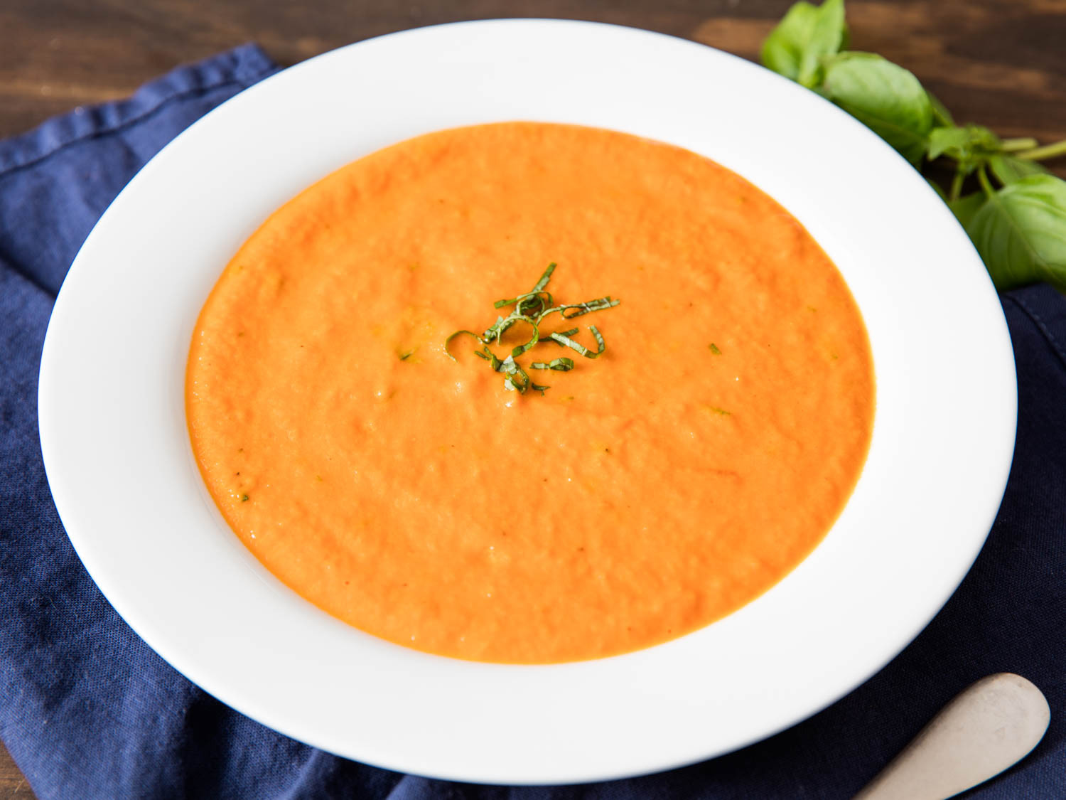 Creamy Tomato Soup
 Thick and Creamy Tomato Soup Recipe