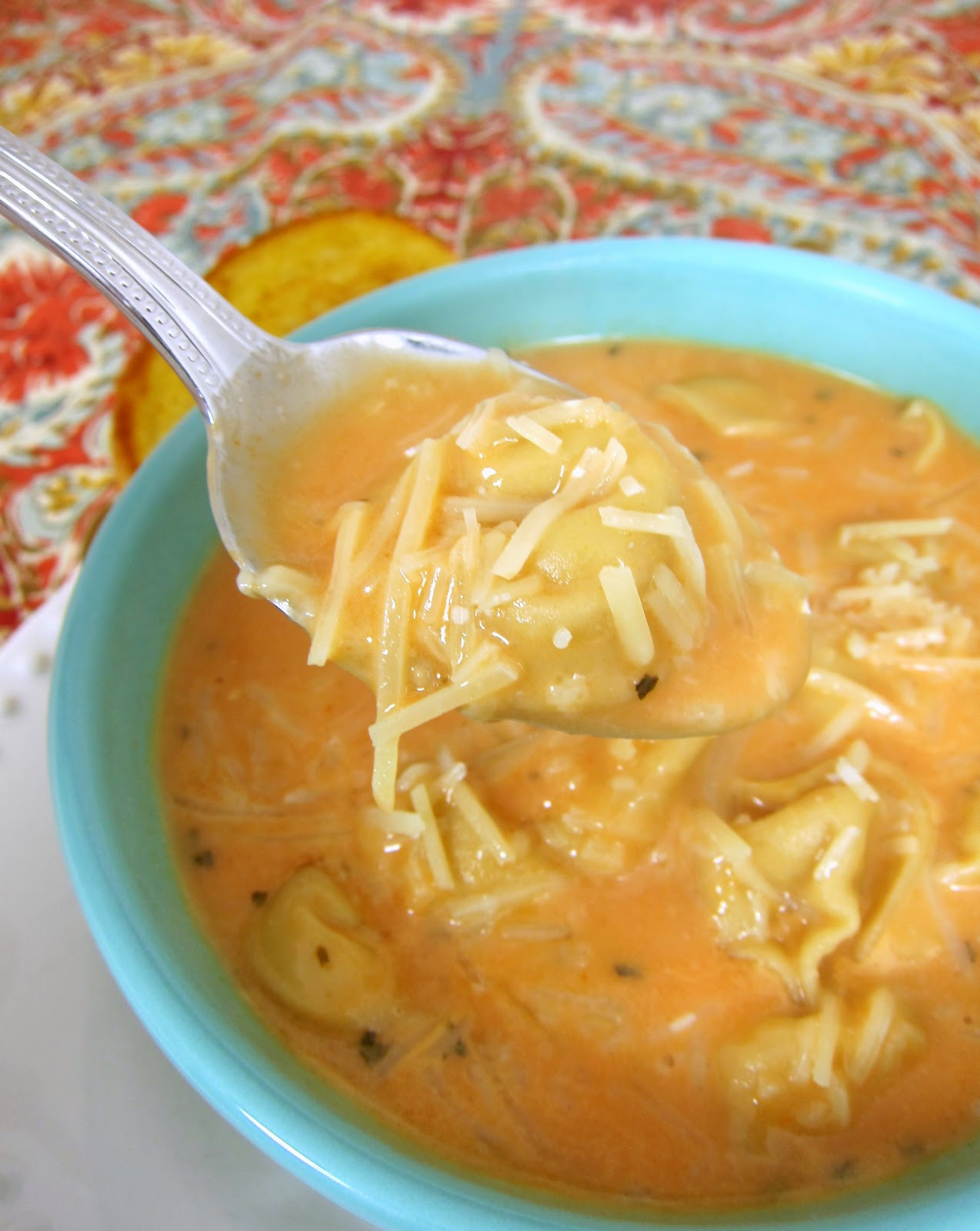 Creamy Tomato Tortellini Soup
 Creamy Tomato Tortellini Soup