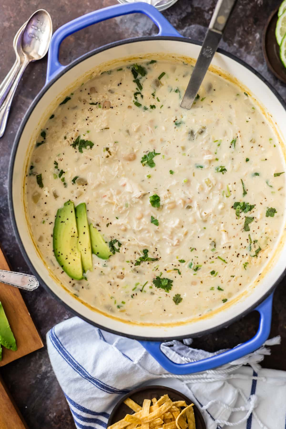 Creamy White Chicken Chili
 Creamy White Chicken Chili with Cream Cheese The Cookie