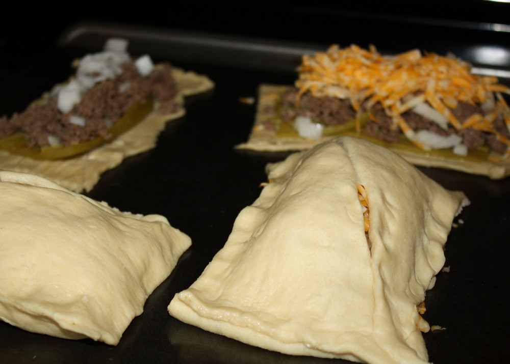 Crescent Roll Ground Beef Recipes
 Green Chile and Ground Beef Crescent Roll Pockets