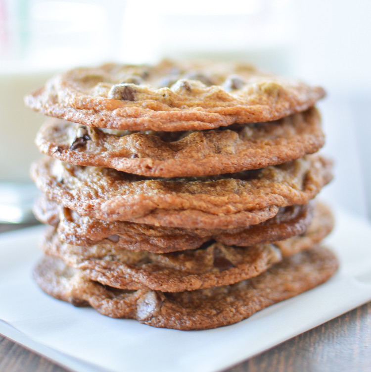 Crispy Chocolate Chip Cookies
 Crispy Chocolate Chip Cookies with Pumpkin