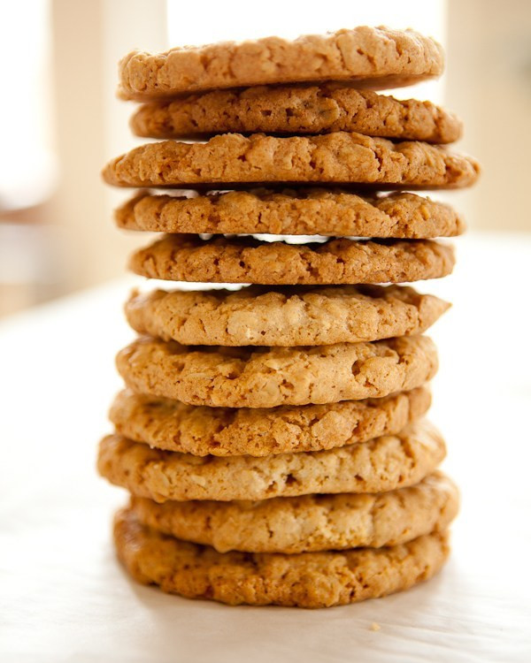 Crispy Oatmeal Cookies
 Crispy Oatmeal Cookies with Sea Salt Shoot to Cook