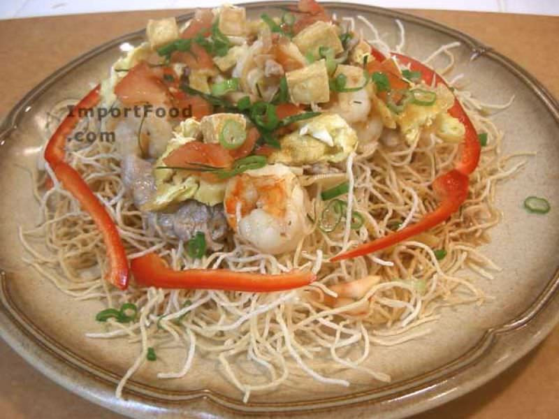 Crispy Rice Noodles
 crispy fried rice noodles