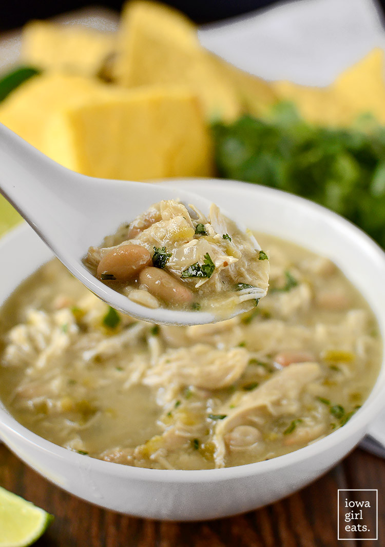 Crock Pot White Chicken Chili
 16 Chili Recipes That Will Knock Your Socks f