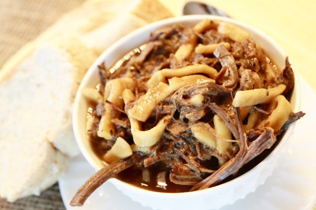 Crockpot Beef And Noodles
 Crock Pot Beef and Noodles Dinner Recipe