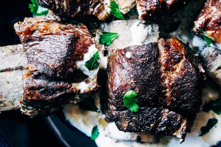 Crockpot Beef Short Ribs
 Crockpot Beef Short Ribs Recipe with Creamy Mushroom Sauce