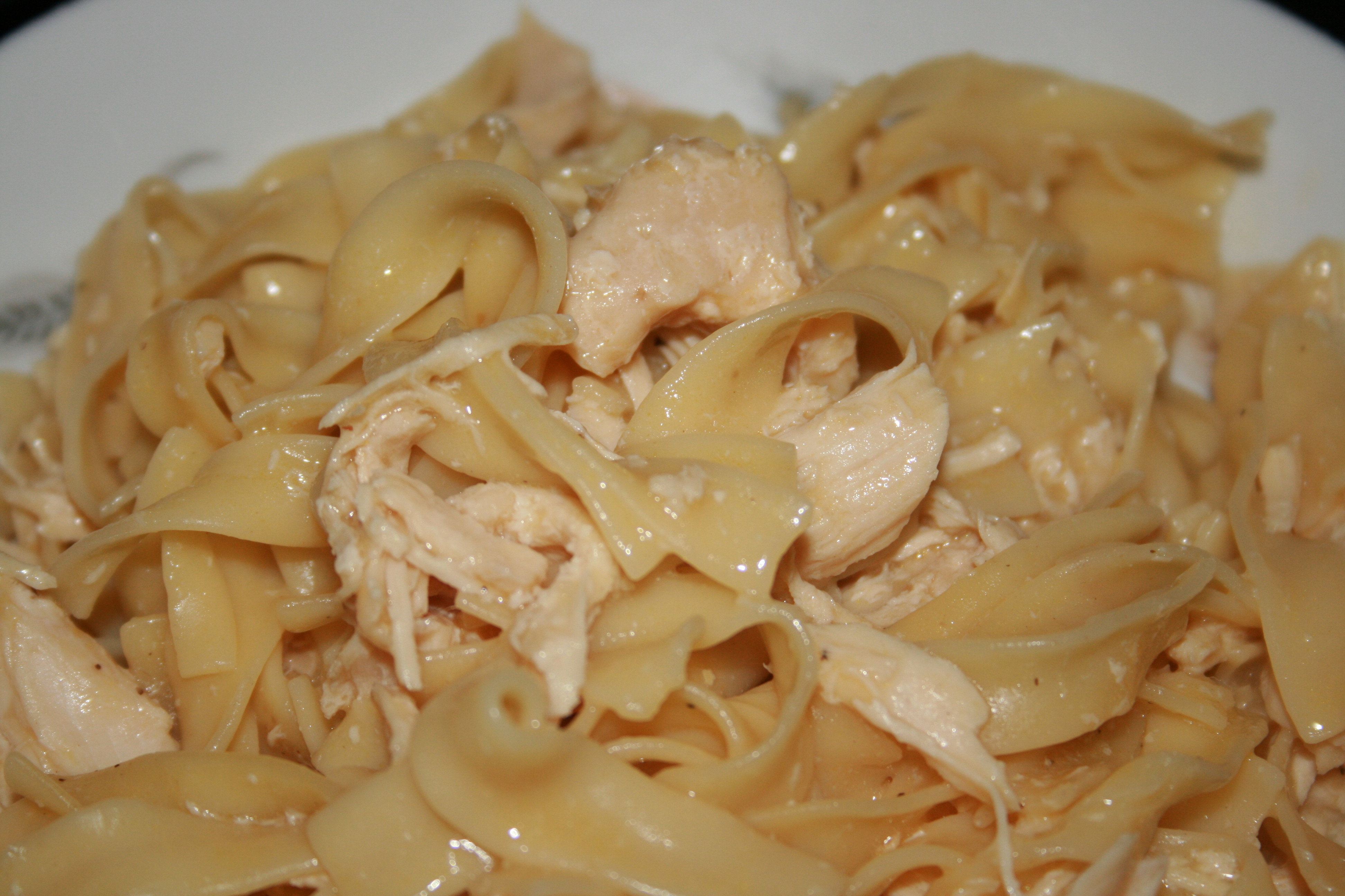 Crockpot Chicken And Noodles
 Crock Pot Chicken and Noodles