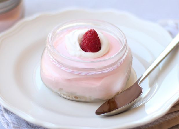 Crowd Pleasing Desserts
 14 Crowd Pleasing Desserts You Can Make with Cool Whip