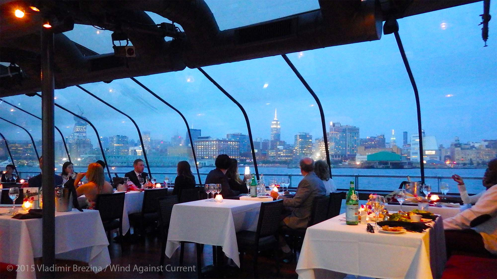 Cruise Dinner Nyc
 Bateaux New York