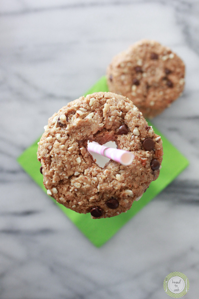 Crunchy Chocolate Chip Cookies
 Crispy Almond Butter Chocolate Chip Cookies