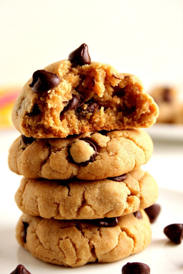 Crunchy Chocolate Chip Cookies
 The BEST Peanut Butter Cookie Recipes and Treats