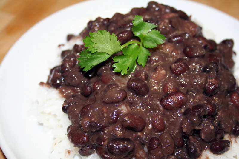 Cuban Black Beans And Rice
 Cuban Black Beans and White Rice Spice or Die