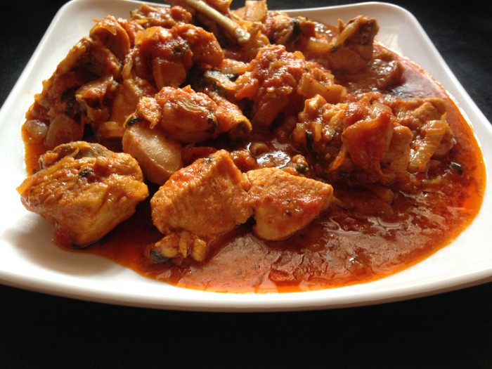 Curry Chicken With Onion
 Tomato Chicken Curry Yummy Indian Kitchen