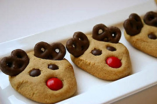 Cute Christmas Cookies
 15 Delicious Winter Wedding Desserts