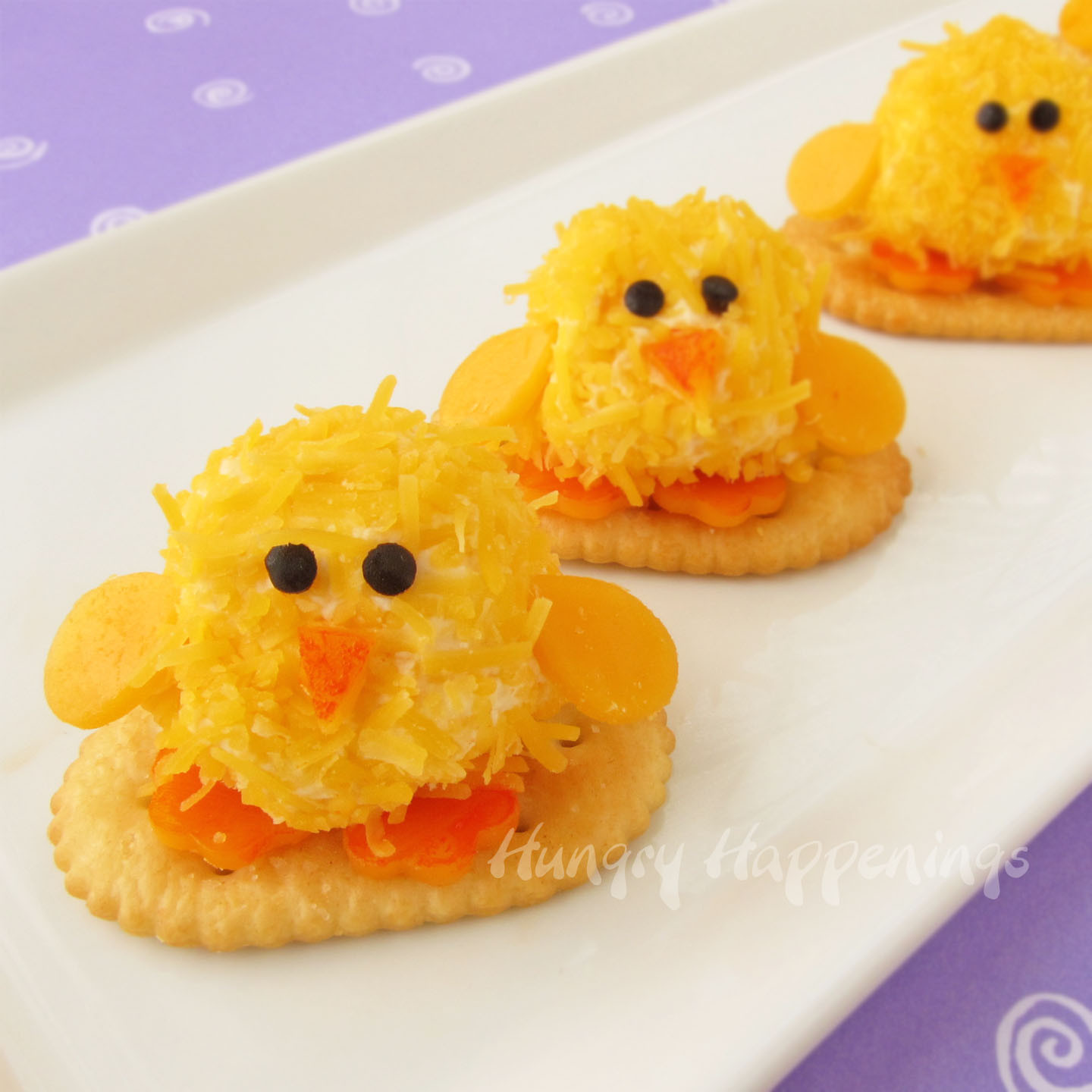 Cute Easter Appetizers
 Easter Appetizers Baby Chick Cheese Balls are so CUTE