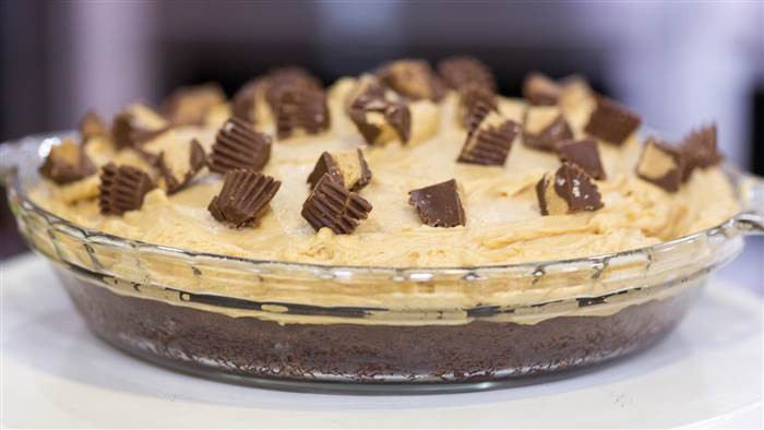 Decadent Desserts Meaning
 Brownie bottom peanut butter pie makes a decadent dessert