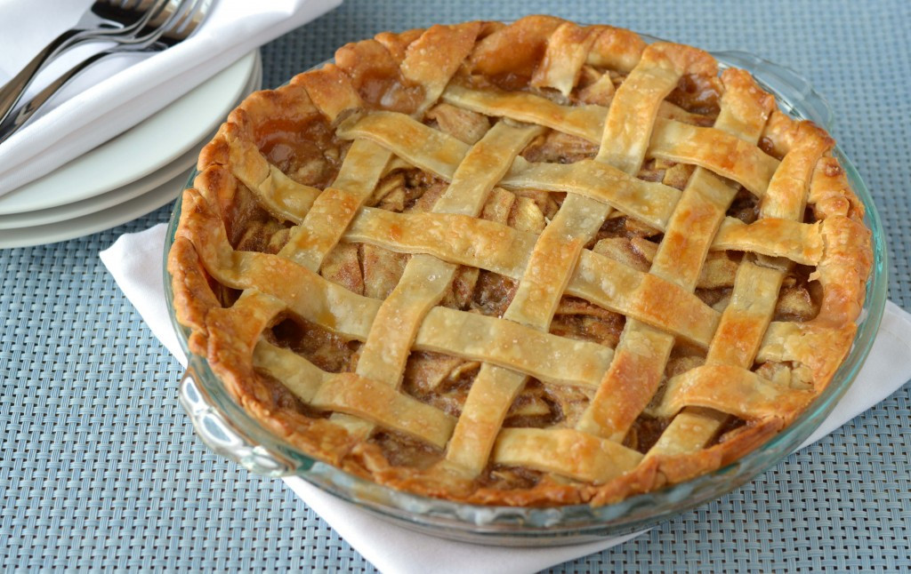 Deep Dish Apple Pie
 Deep dish apple pie Friday is Cake Night