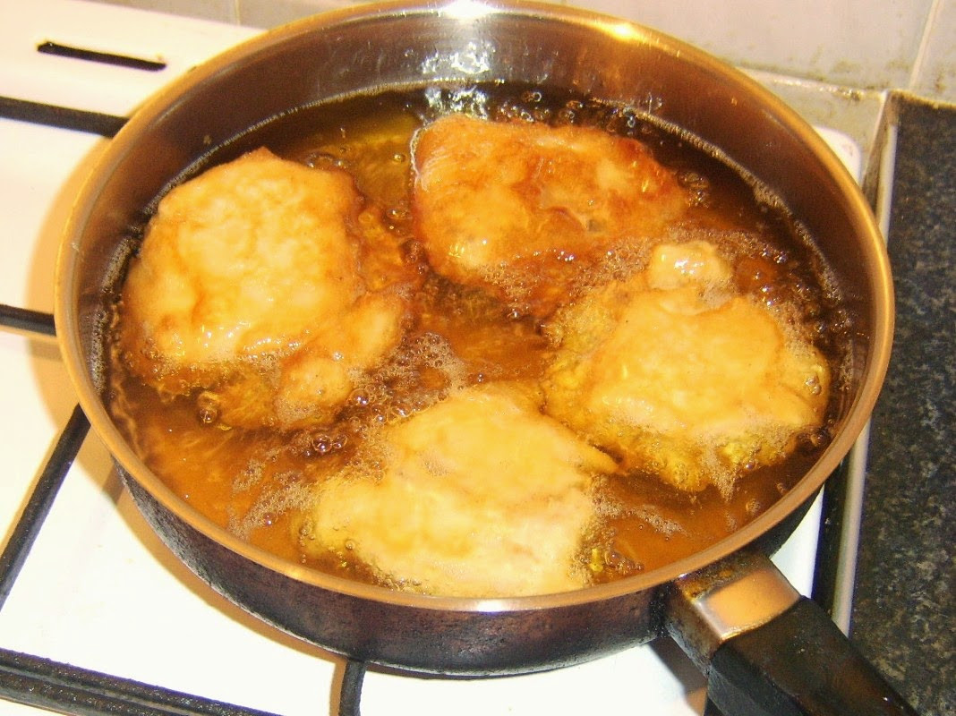 Deep Fried Chicken Thighs
 What Should I Have for Dinner Tonight World Cup Food