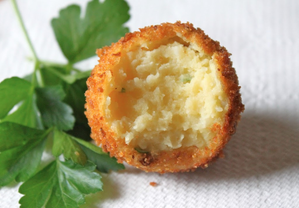 Deep Fried Mashed Potatoes
 Potato Croquettes Crispy Deep Fried Mashed Potatoes