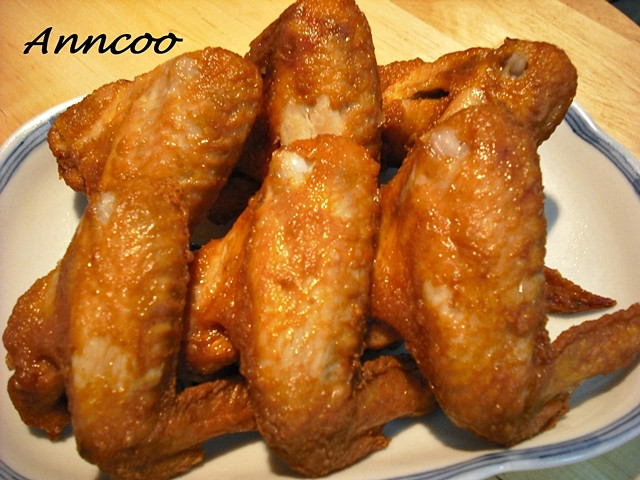 Deep Frying Chicken Wings
 Deep Fried Chicken Wing with Prawn Paste 虾酱鸡 Anncoo