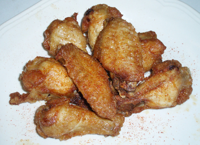 Deep Frying Chicken Wings
 chinese deep fried chicken wings