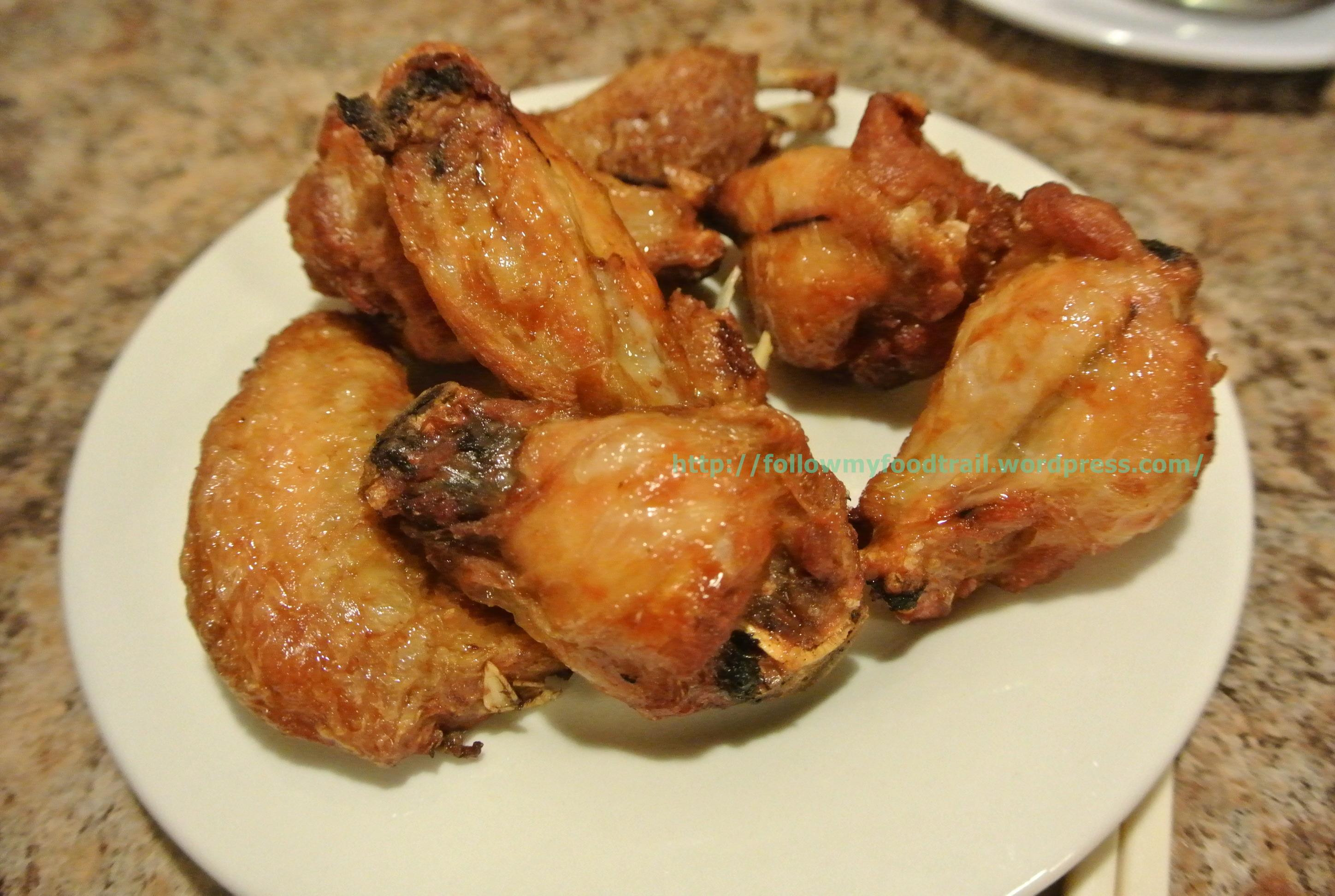 Deep Frying Chicken Wings
 Dinner at Pho Hoan Pasteur Fusion Noodle House